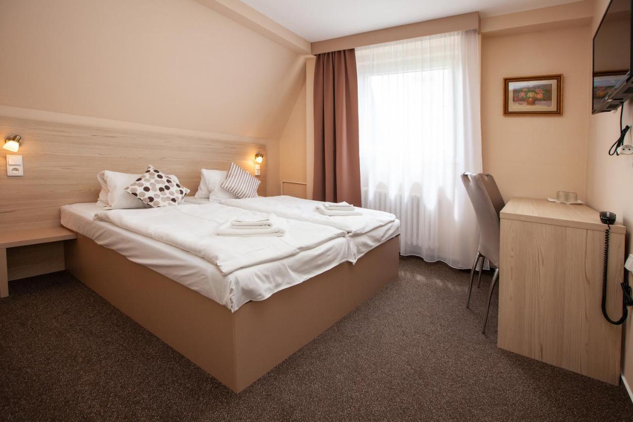 Hotel Stella Plzeň Exterior foto